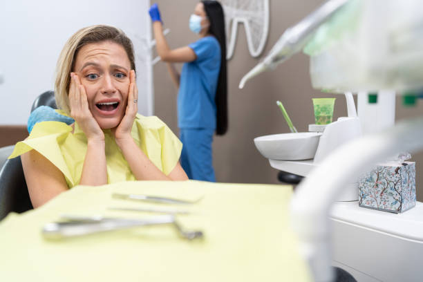 Best Emergency Broken Tooth Repair in Fairfield University, CT